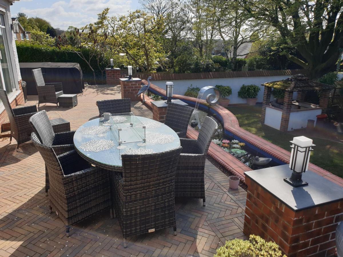 Best Area Close To Leeds Centre Екстериор снимка